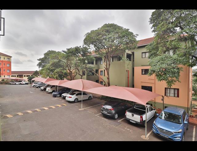 2 BEDROOM APARTMENT FOR SALE IN MONTCLAIR